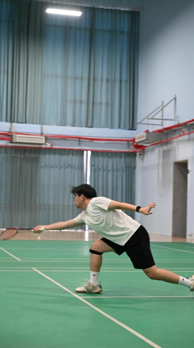 青春羽你，共创精彩：数字产业学...